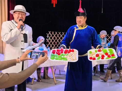 Орус культура төвүнге Шагаа