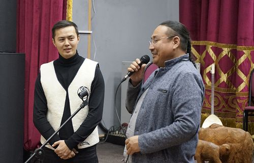 Аржан Ютеев – чаа үениң чурукчузу