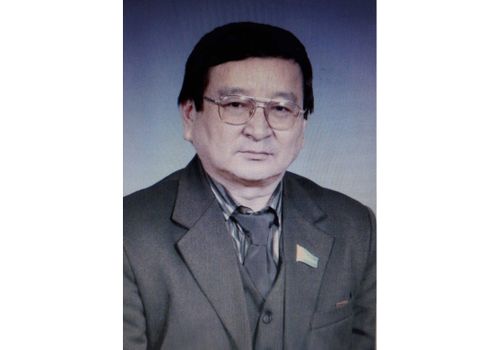 Мөңгүн-оол Оюннуң адын тывыскан