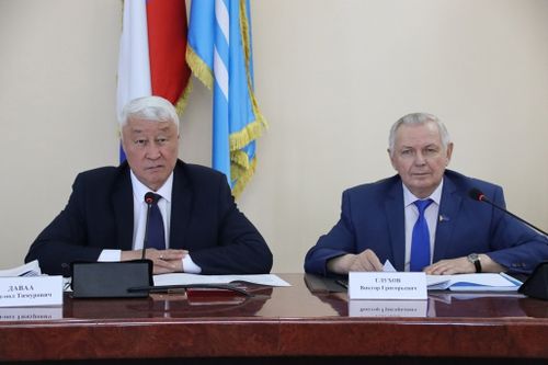 Кызыл хоорай хүндүлүг атка төлептиг