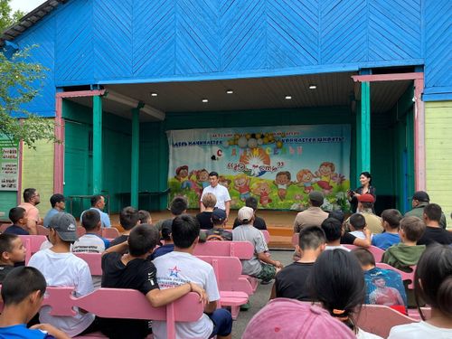 Салгалдарны харылзаштырар ужуражылгалар