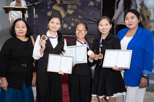 Дээрни – сылдыстар, угаанны билиглер каастаар