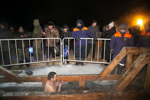 Ыдыктаан сугже кирер