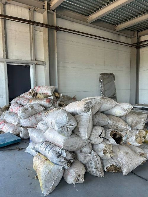 900 ажыг тонна дүктү садып алган