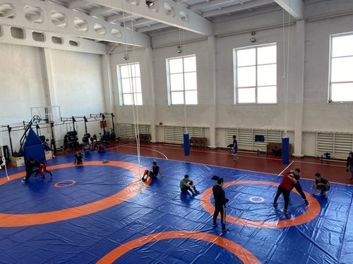 Сарыг-Сеп суурда чаа спорт комплекизиниӊ баазазында