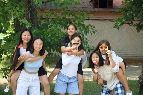 Эртемденнер уруглар аразында