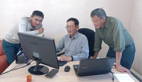 Өөредиглиг салгал дамчаан өнчү болур