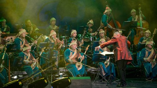 Тыва чоннуң чоргааралы, эртинези дирткен оркестр