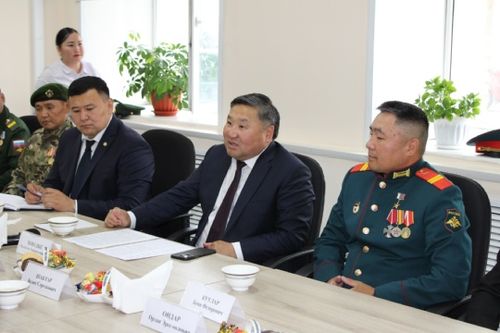 “Тываның маадырлары” шилиттинген