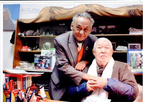 Ам-даа мынчаар чурттап-ла чор, Кенин-Лопсаң!