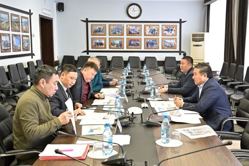 Ак-Довурактың 3 дугаар школазын чаартыр