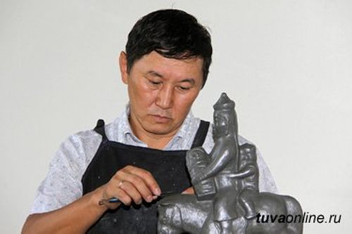 Александр Баранмааның хуулгаазын ажылдары