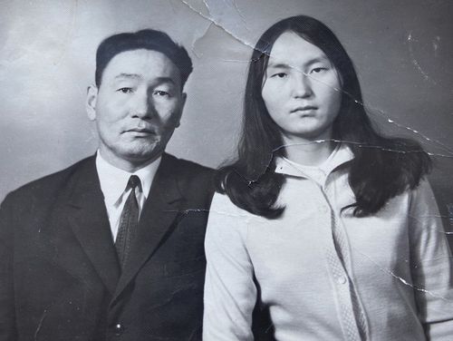 Бүгү назынында философия дээш...