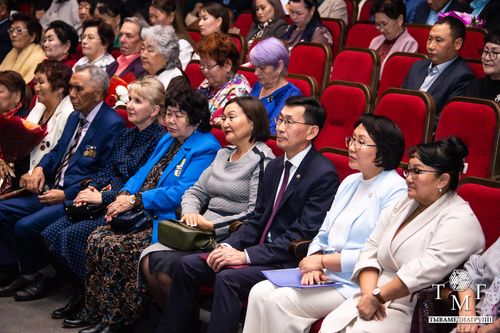 Башкыларга мөгейиг