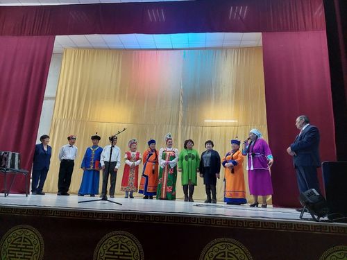 "Элээр суур" чурттакчылары-биле ужуражылга