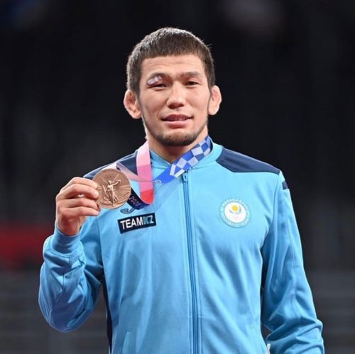 ОЛИМПИЙЖИ ХҮЛЕР МЕДАЛЬ АРТАС САНААДА