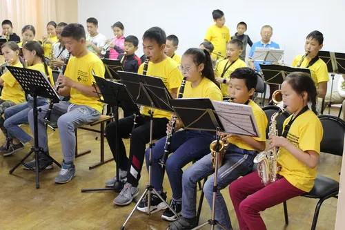 Хүндүткелдиг мергежил