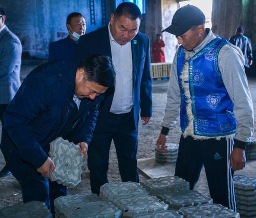 ЧЕДЕР-ЧЕТПЕСТЕРНИ ШҮГҮМЧҮЛЭЭН