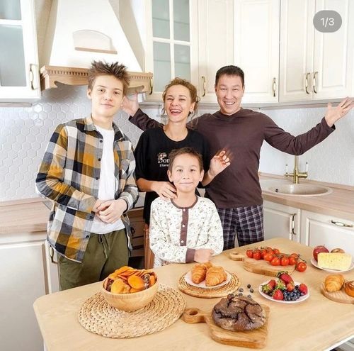 Интернационалчы өг-бүле