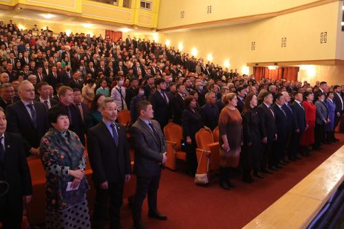 Тывада 2023 чылды чоннуң демнежилге чылы кылдыр чарлаанын чүүлдүгзүндүм.