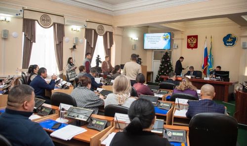 Хөй-ниити палатазыныӊ даргазы – Алеся Бажина