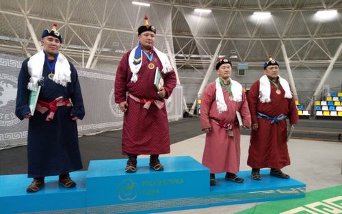 Седен-Очур Кара-Сал шүүлген