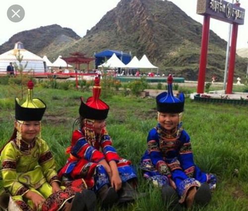 Улусчу угаадыглар