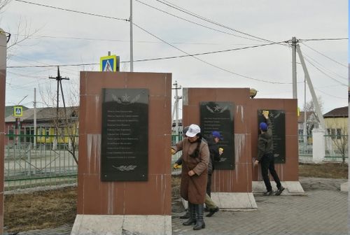 Чазак хуралындан