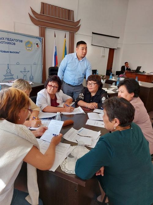 СОЦИАЛ АЖЫЛДАКЧЫ – БУЯННЫГ МЕРГЕЖИЛ