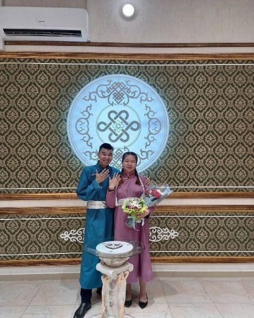 Агбай-оолдар – студент өг-бүле