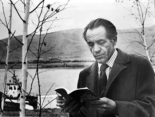 АНАТОЛИЙ ЕМЕЛЬЯНОВ – ТЫВА ЧЕРНИҢ ОРУС ЫРААЖЫЗЫ