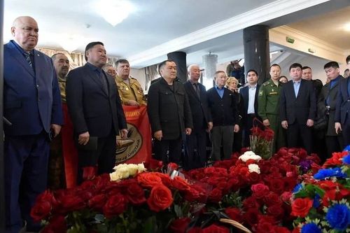 Тыва арга-дуржулгалыг депутат Юрий Кара-оол-биле байырлашкан