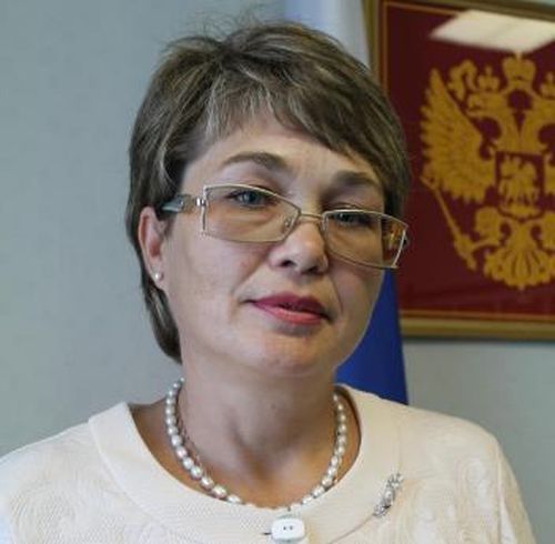 ӨӨРЕДИЛГЕНИҢ ХҮНДҮЛҮГ АЖЫЛДАКЧЫЗЫ ЧАЗАККА АЖЫЛДААР