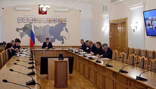 Бүрүн эргелиг төлээ Анатолий Серышев Сибирьниң коммуналдыг системаларының идегелдиг ажылын хандырар даалганы берген