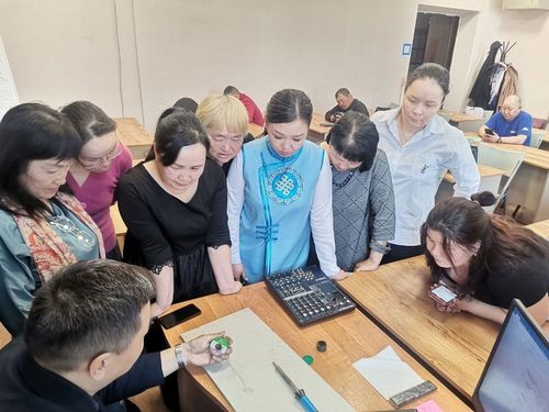 Үн режиссуразынга өөреткен