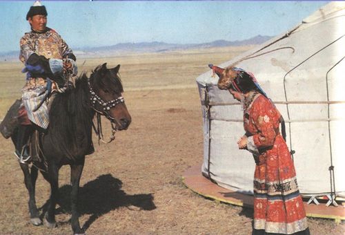 Аалчыны хүндүлээр ёзулал