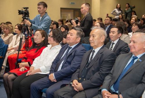 Баштайгы 10 чылды түңнээн