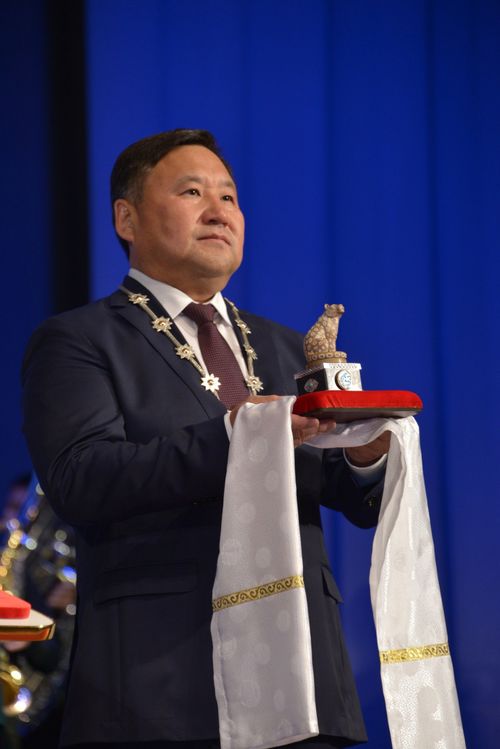 ТЫВАНЫҢ БАШТЫҢЫ – ВЛАДИСЛАВ ХОВАЛЫГ