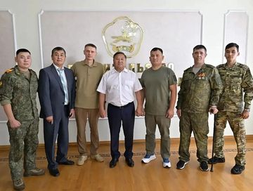Владислав Ховалыг ТШО киржикчилеринден өөрүп четтириишкинниң сөстерин Тываның чурттакчыларынга дамчыткан