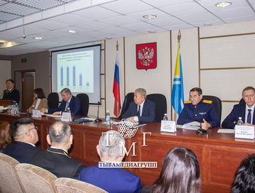 Судтарның ажылын сайгарып түңнээн