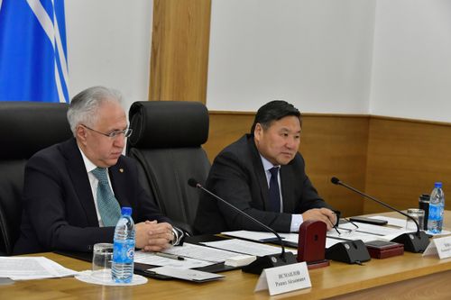 Экология айтырыын чөвүлел хуралга чугаалашкан