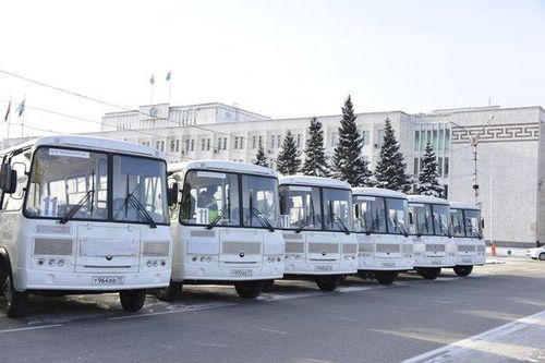 Тываның Баштыңы В. Ховалыг 2022 чылдың Айыткалынга хөй-ниити транспортунуң чаартылгазының дугайында чугаалаан