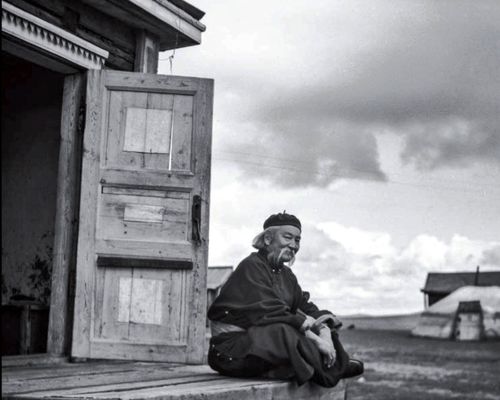 Ленинградтың өскүстеринге деткимче