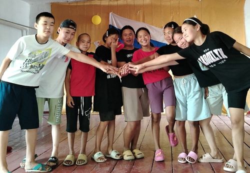 200 ажыг төп ажылдаар