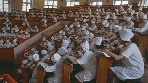 Бюджет олуттарга 73 ординаторну өөредир.