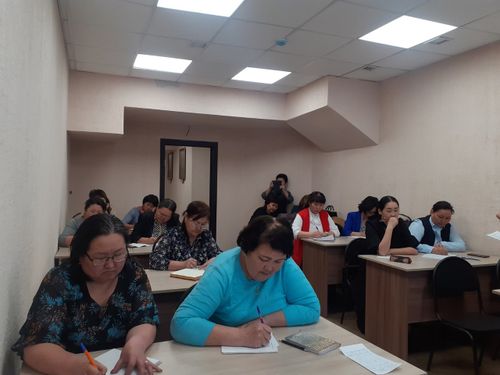 Өөредиглиг семинар