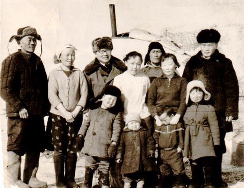 Ада-ие кандыгыл, ажы-төл ындыг