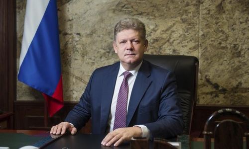 Анатолий Серышев Ада-чурт камгалакчызының хүнү-биле сибирьжилерге байырны чедирген