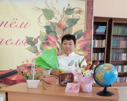 Бүгү тала-биле сайзыраңгай