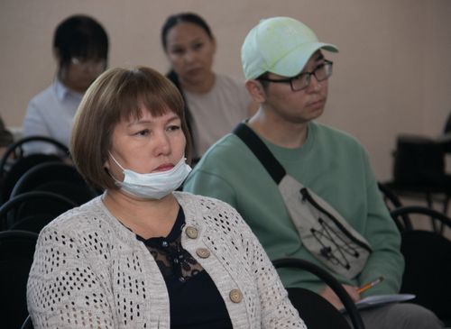 Соңгулдаларга хөй-ниити хайгааракчылары ажылдаар.